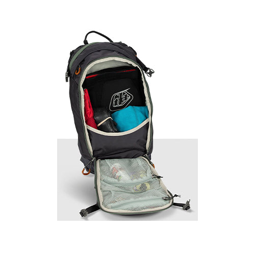 Osprey Salida 10 with Reservoir