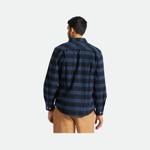 Brixton Men's Bowery Stretch L/S Crossover Flannel