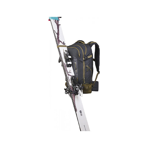 Dakine Poacher Backpack - 32L