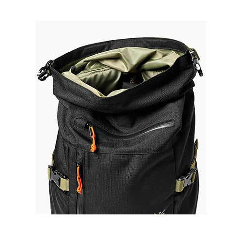 Roark Day Trip Passenger 27L Bag