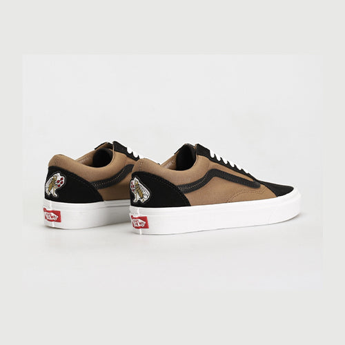 Vans Old Skool Shoes (Check Research)